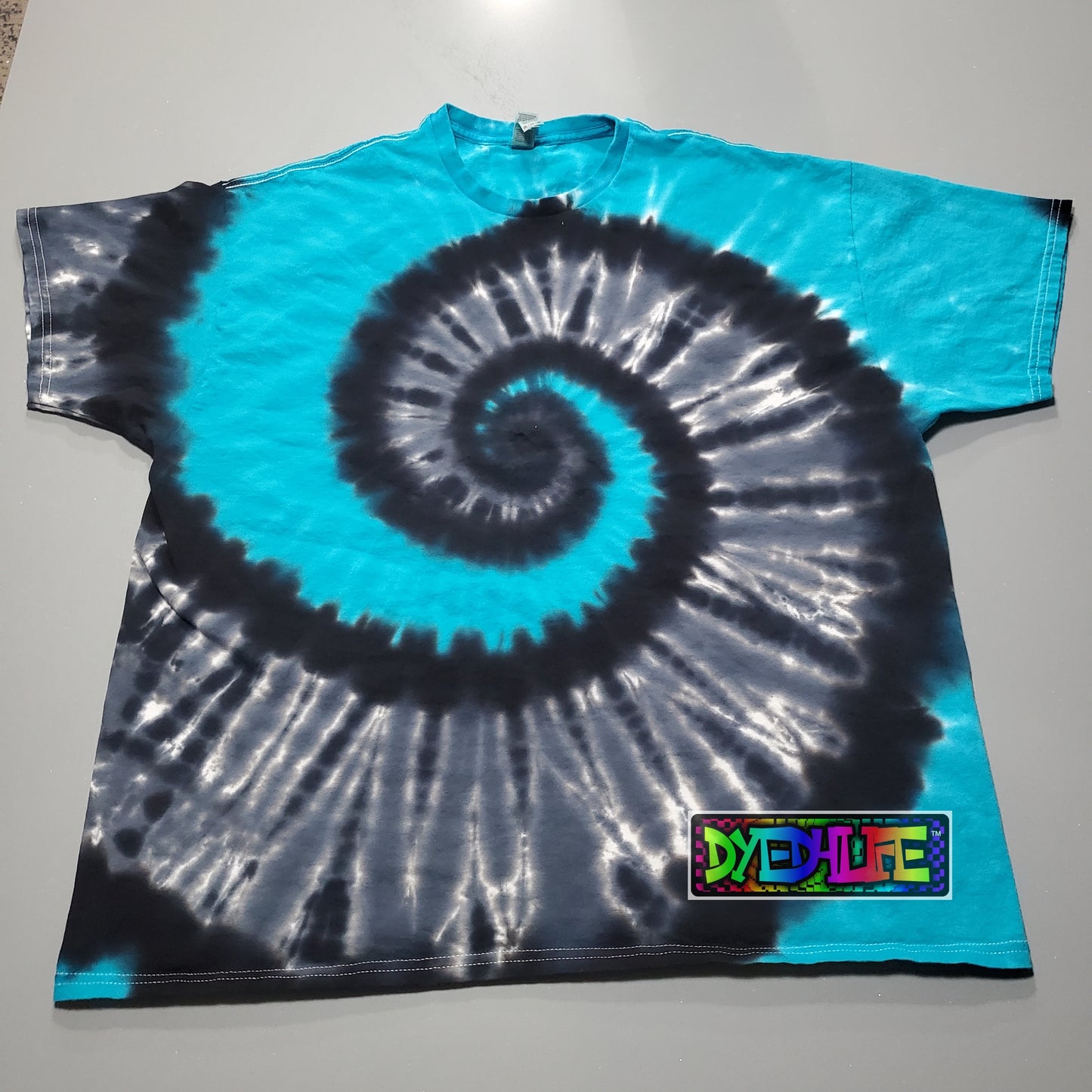 2 Tone Spiral Design Tie Dye T Shirt