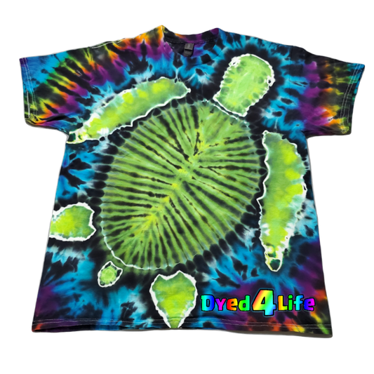 Ladies Sea Turtle Tie Dye Shirt!